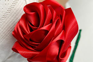 Ribbon Rose